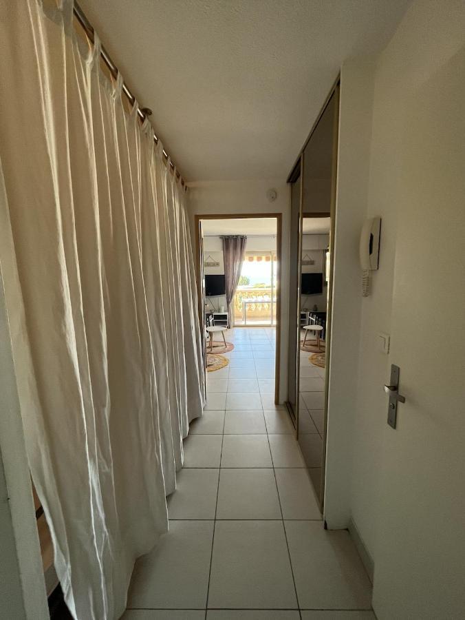 Appartement Face A La Plage Saint-Raphaël Dış mekan fotoğraf