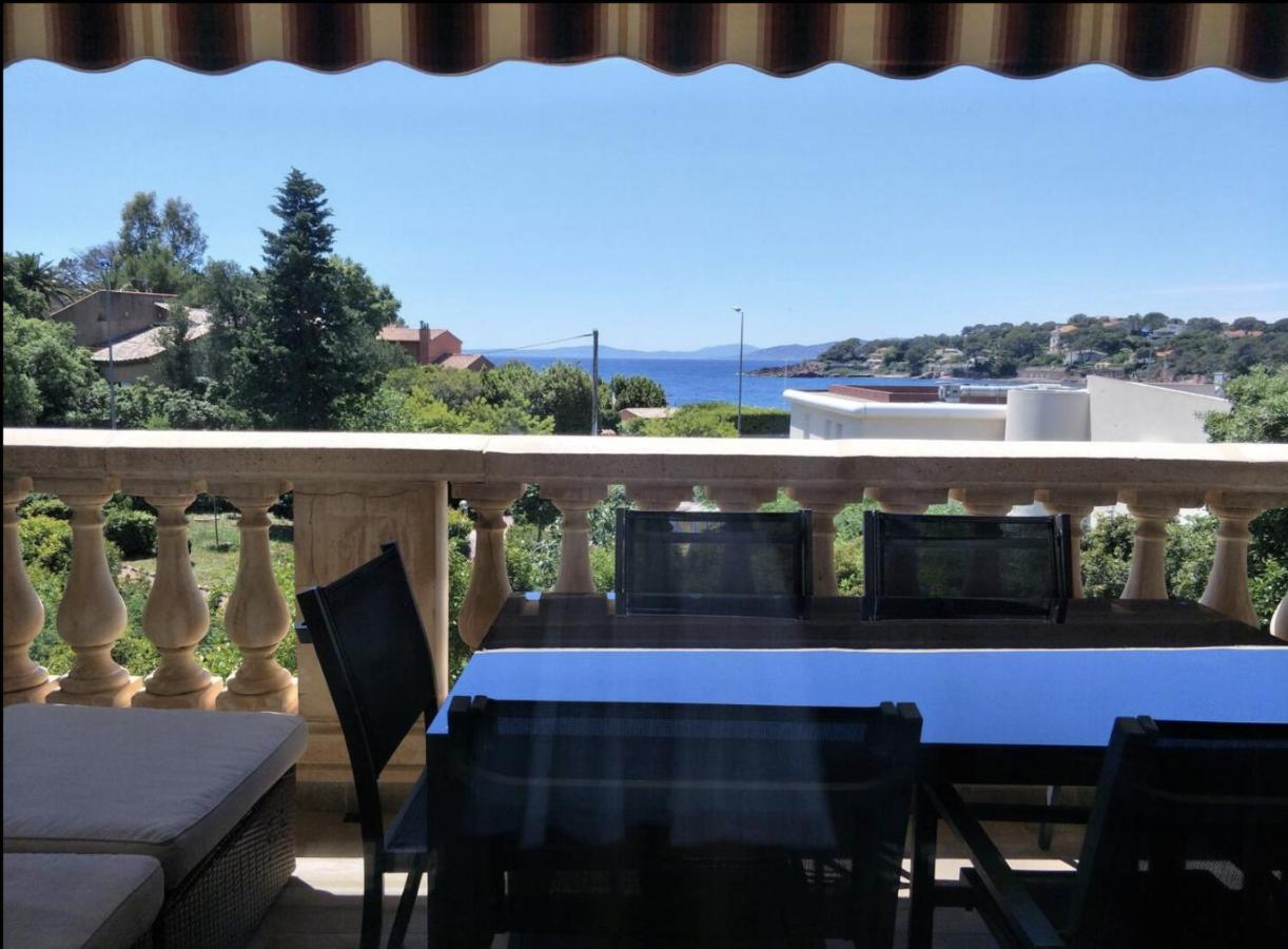Appartement Face A La Plage Saint-Raphaël Dış mekan fotoğraf